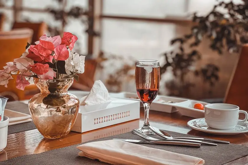 هتل کوروش کیش