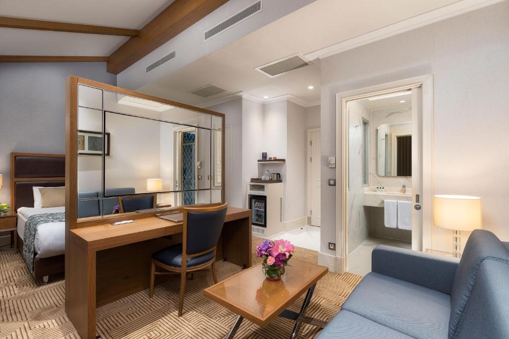 هتل تایتان استانبول