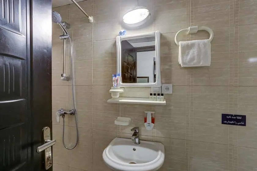 311df800-539d-4f1c-9101-f02cc30b8fa2 - Copy