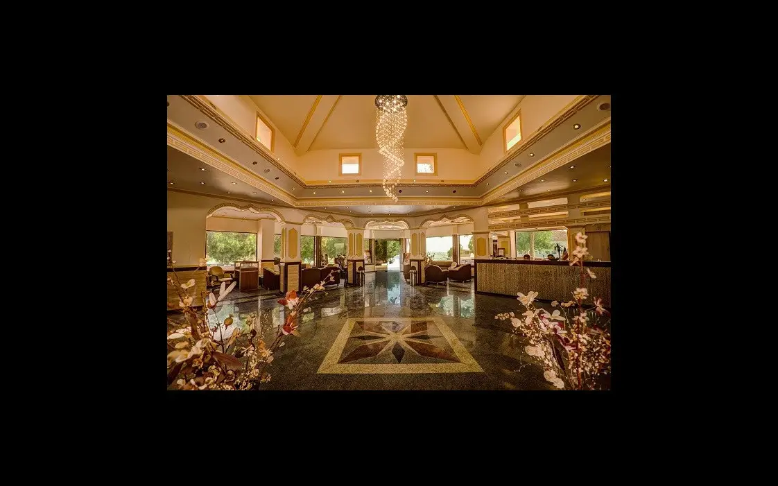 هتل ساحل طلایی قشم