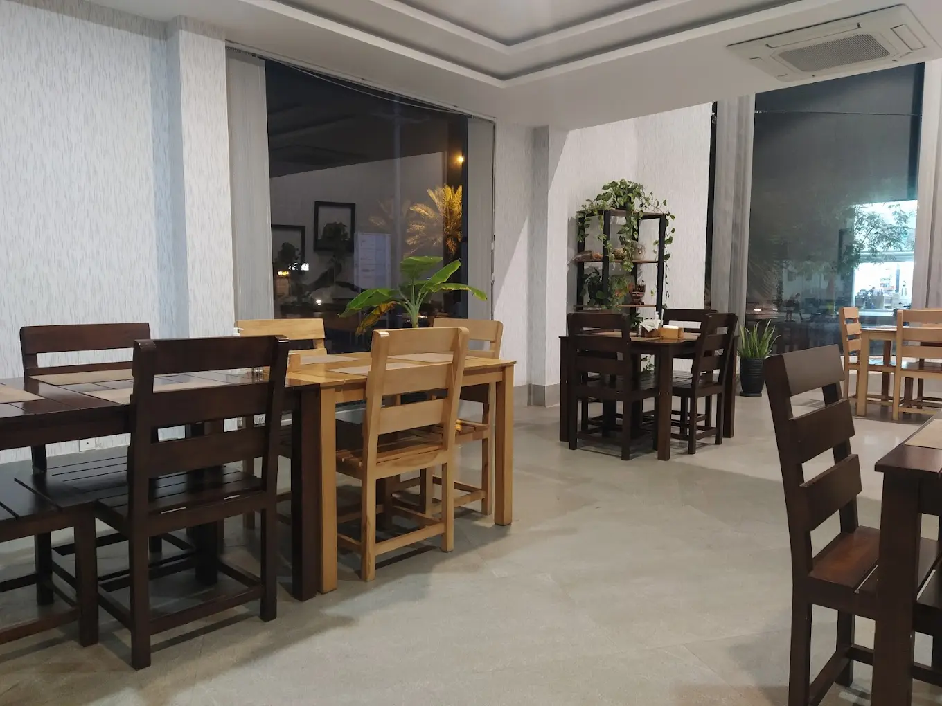 هتل اوینا قشم