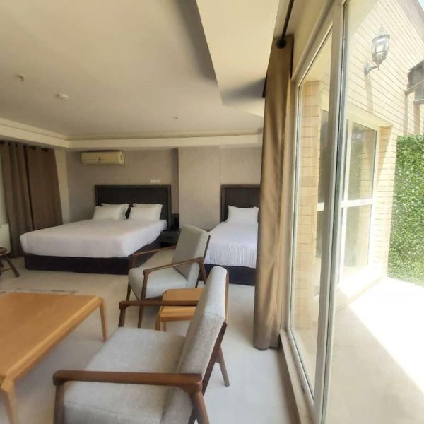 مهانسرای دلگشا شیراز (پیوند ستارگان دیان( (15)