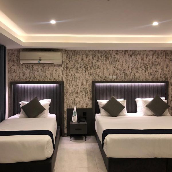 مهانسرای دلگشا شیراز (پیوند ستارگان دیان( (20)