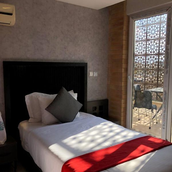 مهانسرای دلگشا شیراز (پیوند ستارگان دیان( (29)