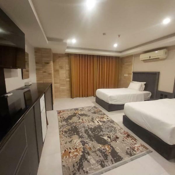 مهانسرای دلگشا شیراز (پیوند ستارگان دیان( (3)