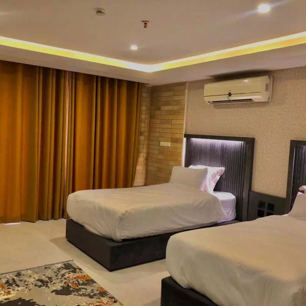 مهانسرای دلگشا شیراز (پیوند ستارگان دیان( (35)