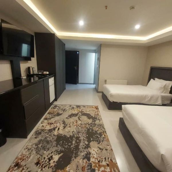 مهانسرای دلگشا شیراز (پیوند ستارگان دیان( (4)