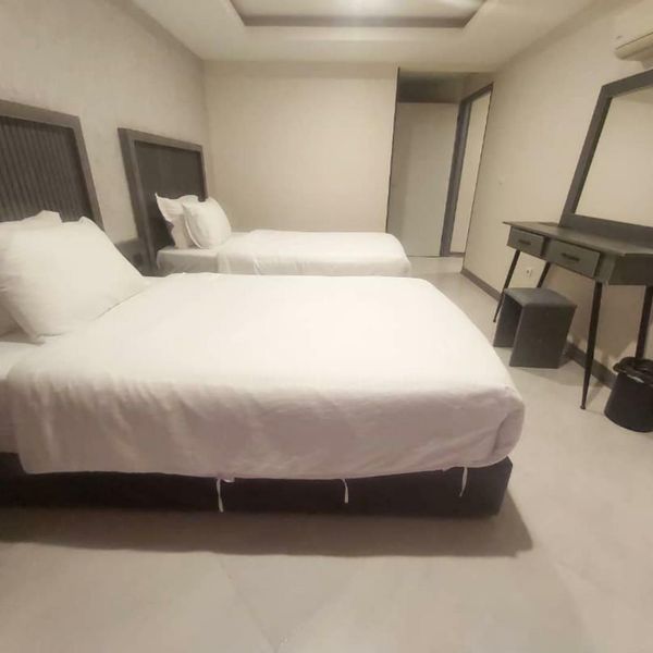 مهانسرای دلگشا شیراز (پیوند ستارگان دیان( (5)