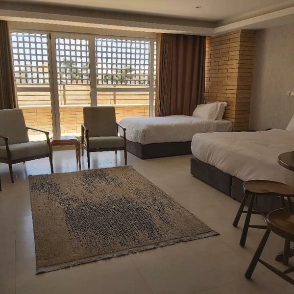 مهانسرای دلگشا شیراز (پیوند ستارگان دیان( (7)