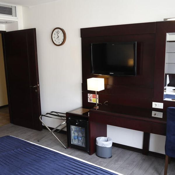 هتل الیزه شیراز دفرخدمات مسافرتی و گردشگری پیوند ستارگان دیانdianstarlink (60)