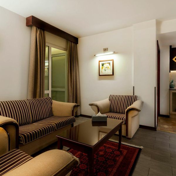 هتل الیزه شیراز دفرخدمات مسافرتی و گردشگری پیوند ستارگان دیانdianstarlink (78)