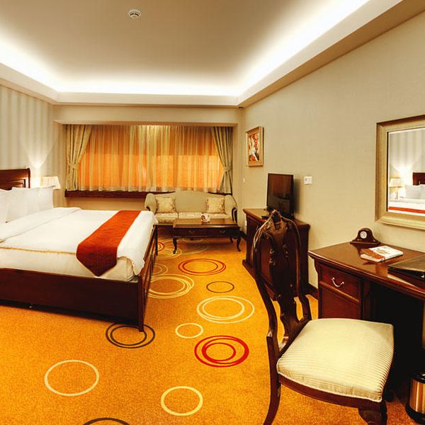 هتل بزرگ شیراز