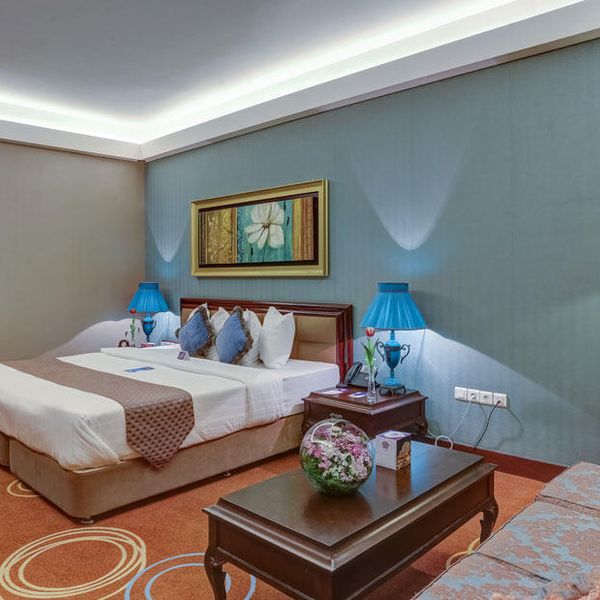 هتل بزرگ شیراز