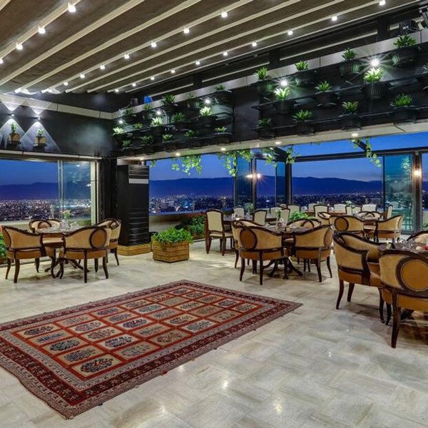 هتل بزرگ شیراز