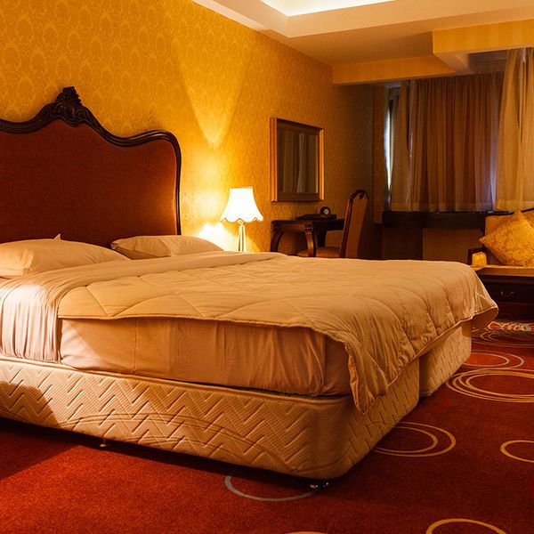 هتل بزرگ شیراز