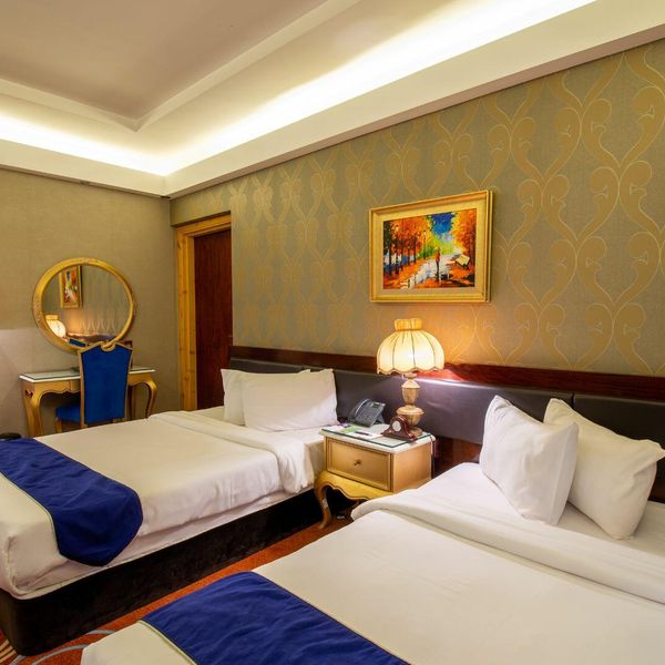 هتل بزرگ شیراز