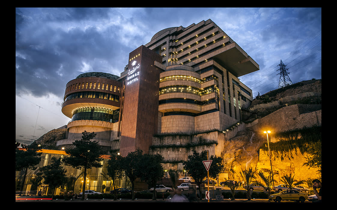 هتل بزرگ شیراز