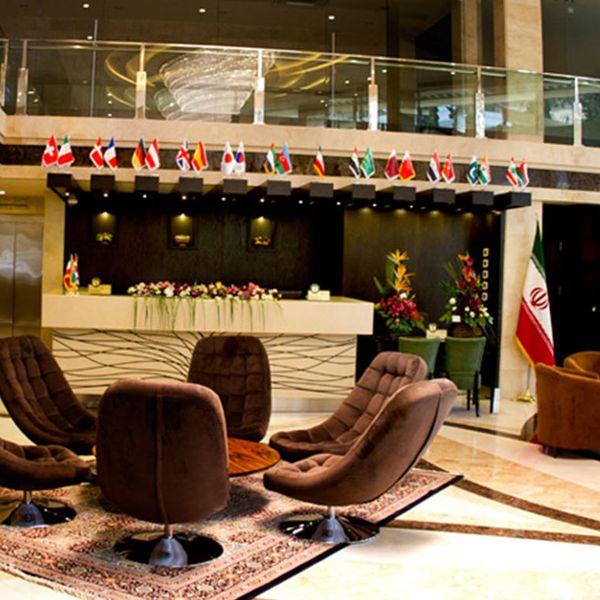هتل رویال شیراز دفرخدمات مسافرتی و گردشگری پیوند ستارگان دیانdianstarlink (18)
