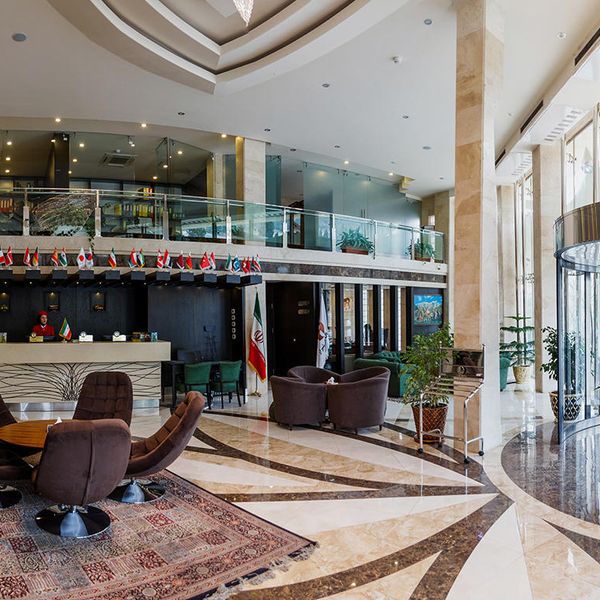 هتل رویال شیراز دفرخدمات مسافرتی و گردشگری پیوند ستارگان دیانdianstarlink (2)