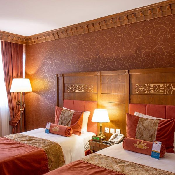 هتل زندیه شیراز