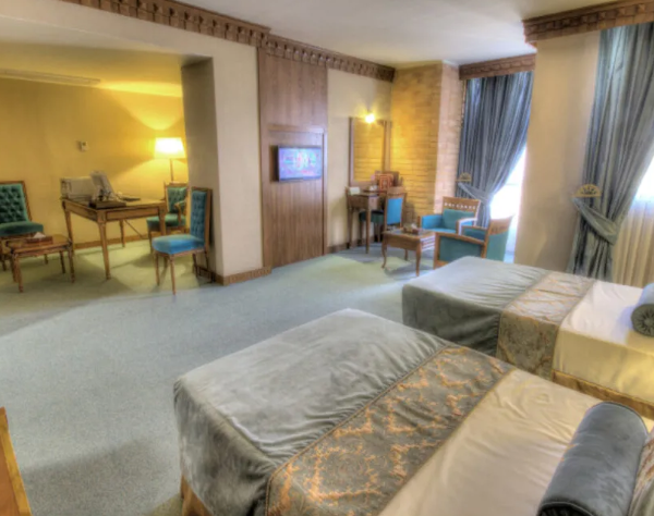 هتل زندیه شیراز