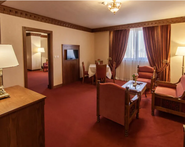 هتل زندیه شیراز