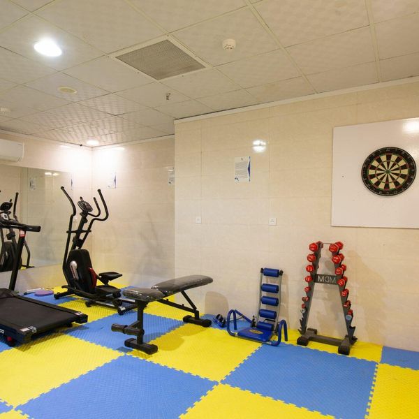 هتل شیرازیس شیراز دفرخدمات مسافرتی و گردشگری پیوند ستارگان دیانdianstarlink (1)