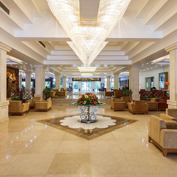 هتل هما شیراز