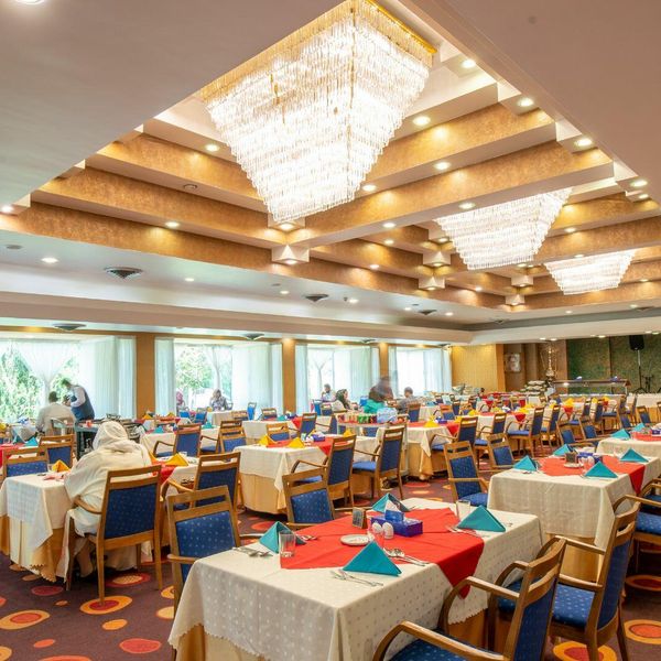 هتل هما شیراز