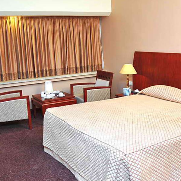 هتل هما شیراز