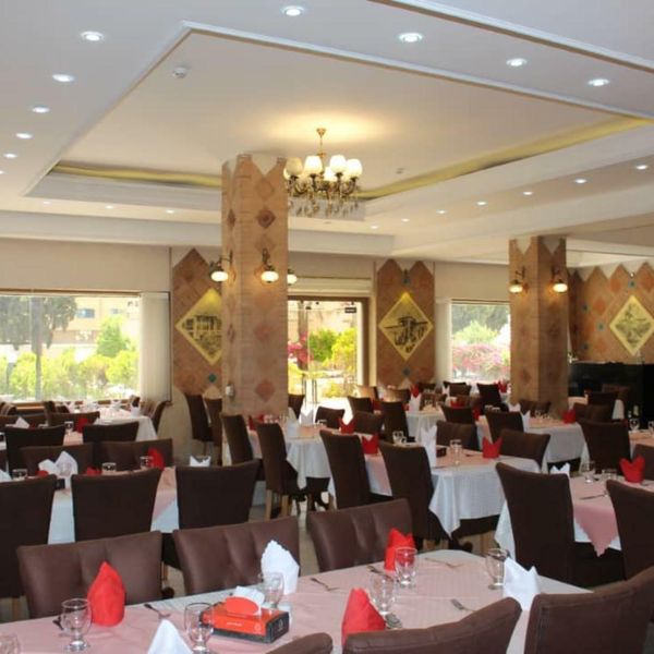 هتل شیرازیس شیراز دفرخدمات مسافرتی و گردشگری پیوند ستارگان دیانdianstarlink (1)