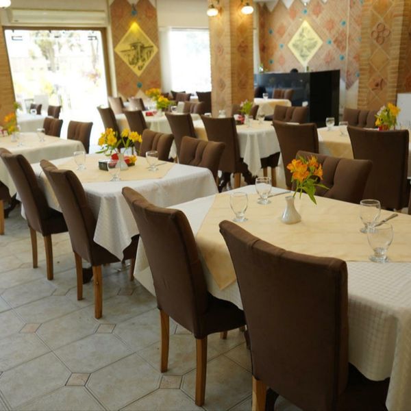 هتل شیرازیس شیراز دفرخدمات مسافرتی و گردشگری پیوند ستارگان دیانdianstarlink (1)