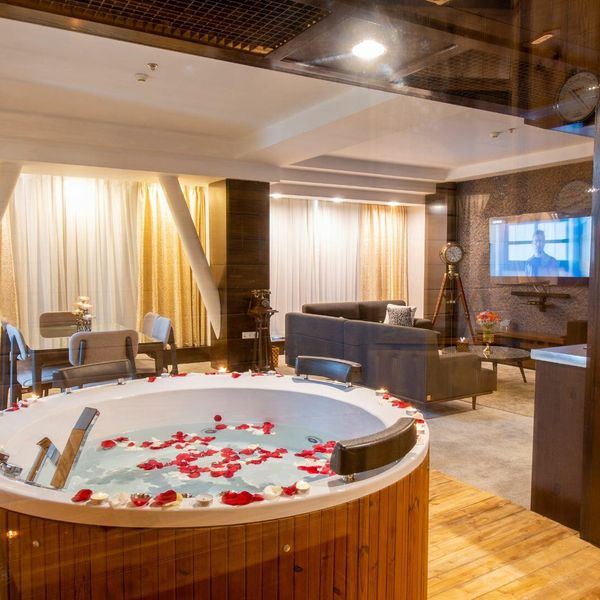 هتل چمران شیراز دفتر خدمات مسافرتی و گردشگری پیوند ستارگان دیان dian starlink (21)